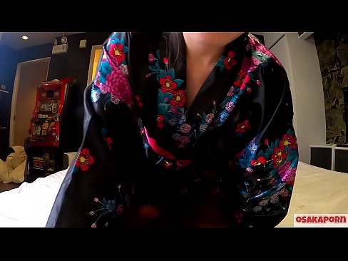 ❤️ Mlada cosplay djevojka voli seks do orgazma s špricom u konjanici i pušenjem. Azijska djevojka s dlakavom macom i lijepim sisama u tradicionalnoj japanskoj nošnji u amaterskom videu koji prikazuje masturbaciju s igračkama za jebanje. Sakura 3 OSAKAPORN. ☑ Domaći porno kod nas ️❤